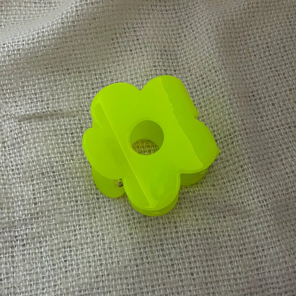 421602